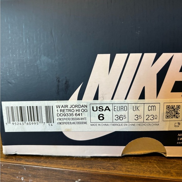 Nike Air Jordan 1 Retro High Womens Size 6 US Pink Barbie Atmosphere Bubblegum - Picture 8 of 9